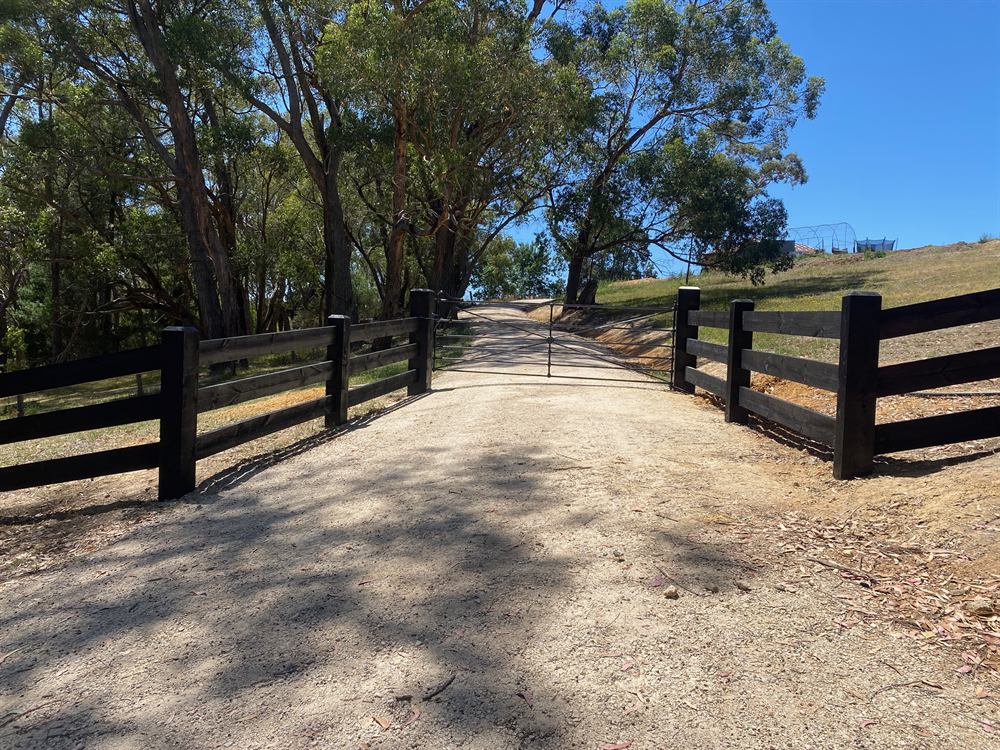 Driveway Fencing
